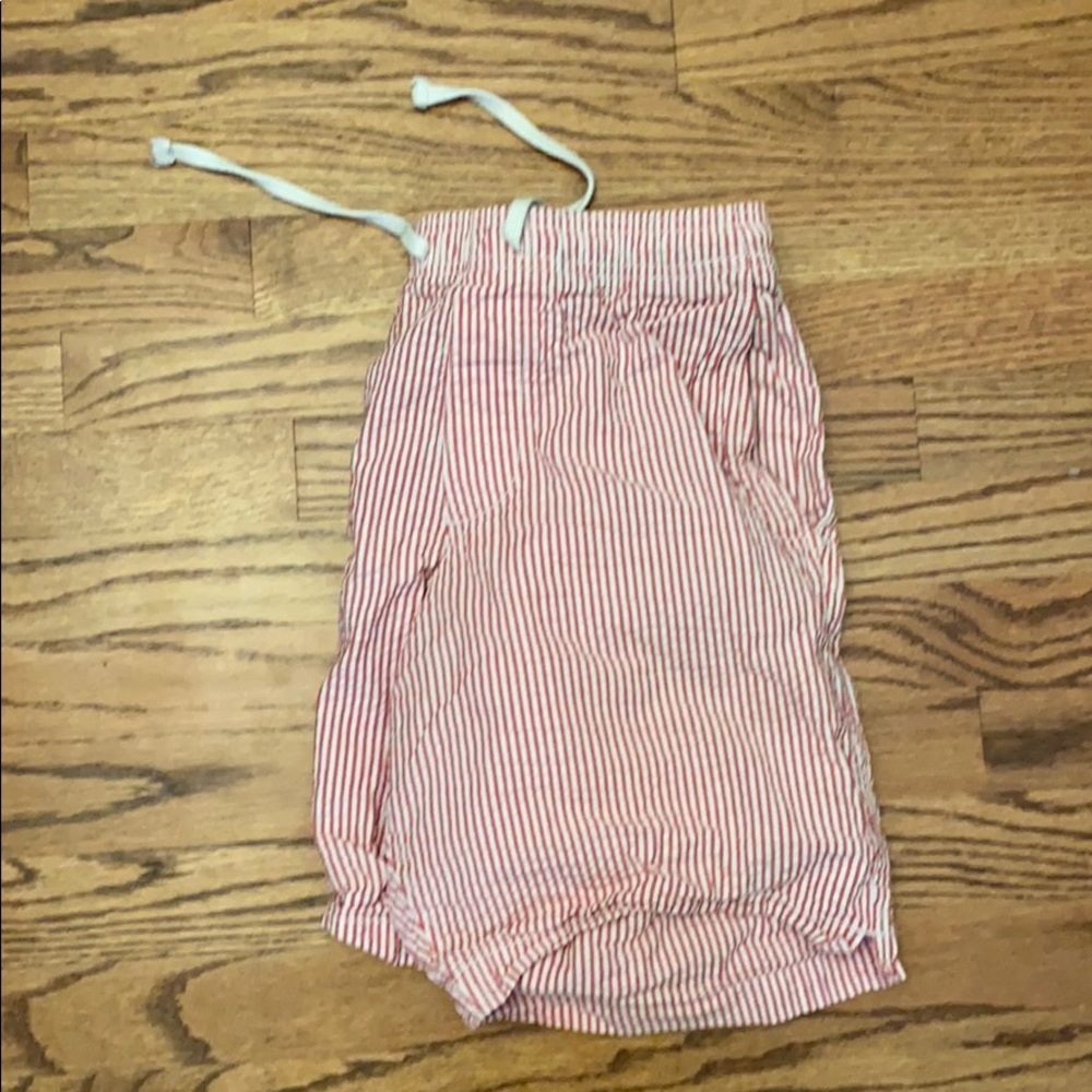 Gap Medium Pink seersucker shorts